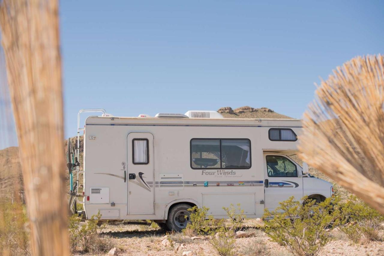 Camping At Desert Gardens Oasis In Lobo, Tx Van Horn Eksteriør billede